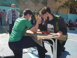 مدرسه بهان، عکس از برگزاری مسابقات قوی ترین بهان متوسطه دوره اول بهان